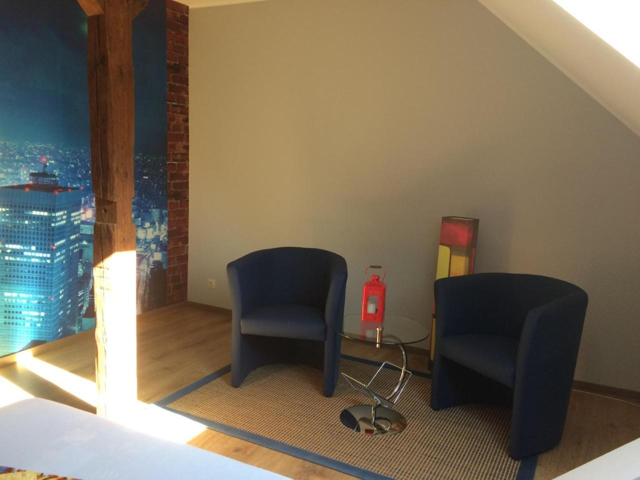 Pension Zum Alten Gasthaus Haensel Krauschwitz エクステリア 写真
